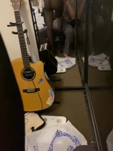 背着男友穿黑丝高跟的合肥学妹